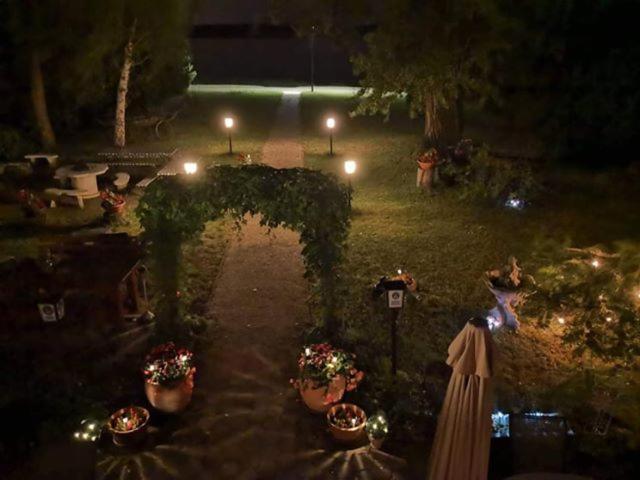 Monika Panzio Hotel Tata Luaran gambar